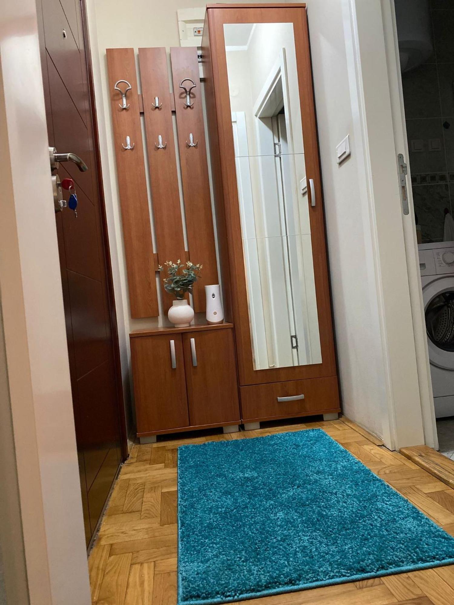 נובי סאד Apartman Ns Dan Centar מראה חיצוני תמונה